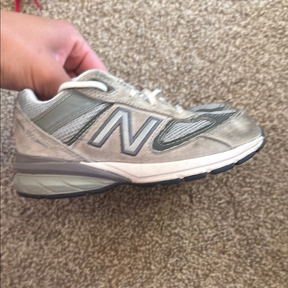 New balance 990V5 kids